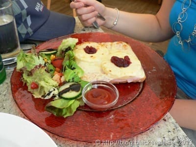 hawai_toast