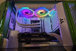 BS-GAMING, Thermaltake The Tower 600 Light-Green